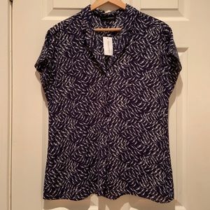 Gorgeous patterned blouse- navy blue and white